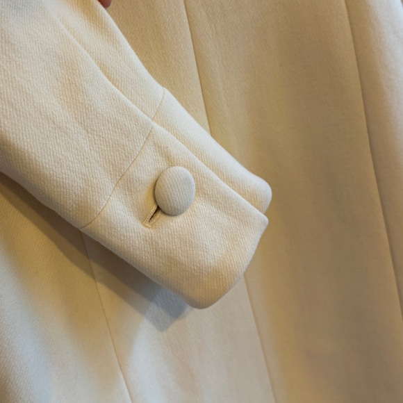 J Crew Wool-blend lady day pea coat in Ivory 2 Classic Silk Lining 3 Buttons - Picture 10 of 11